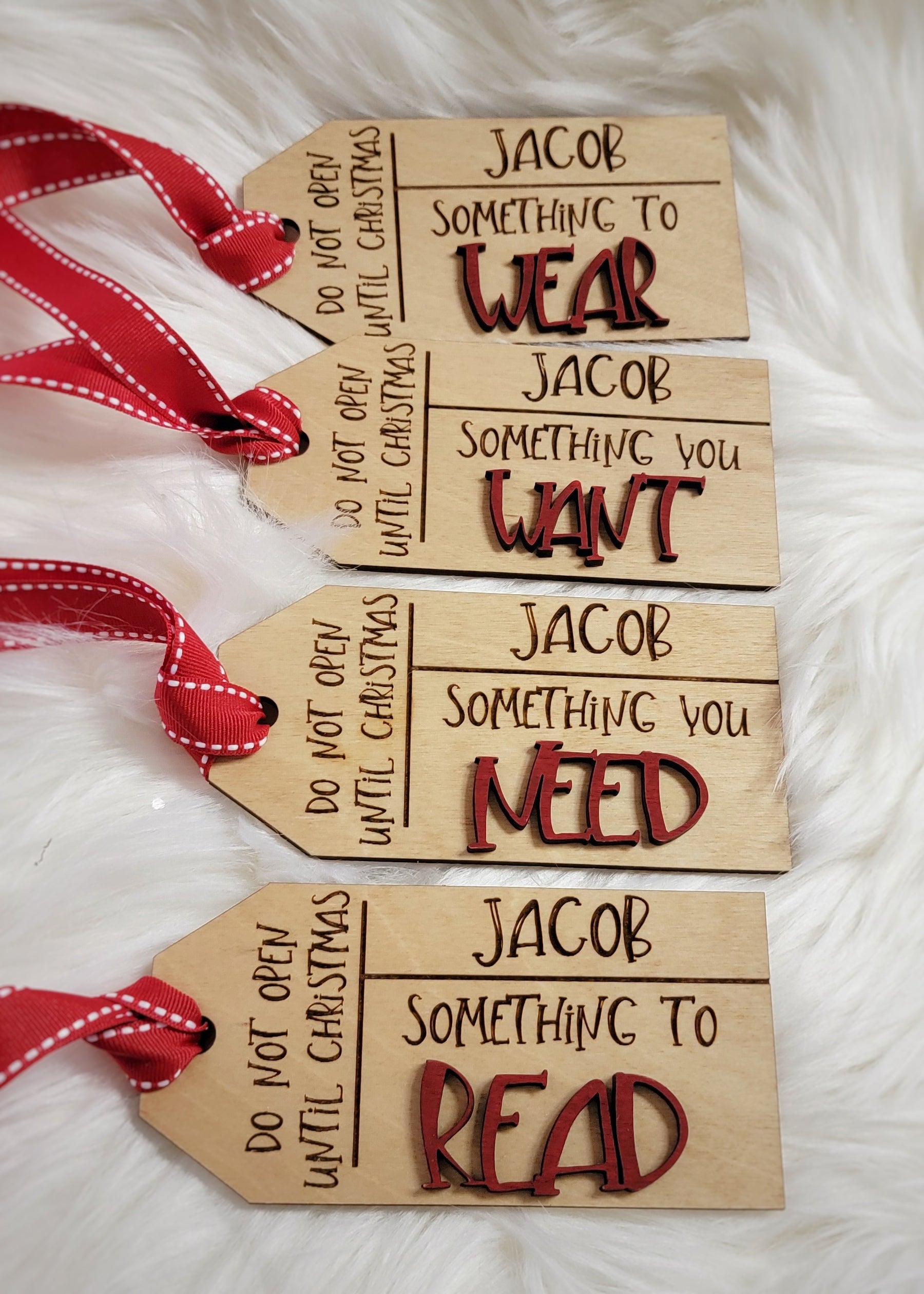 Personalized gift tags – theknottyscroller